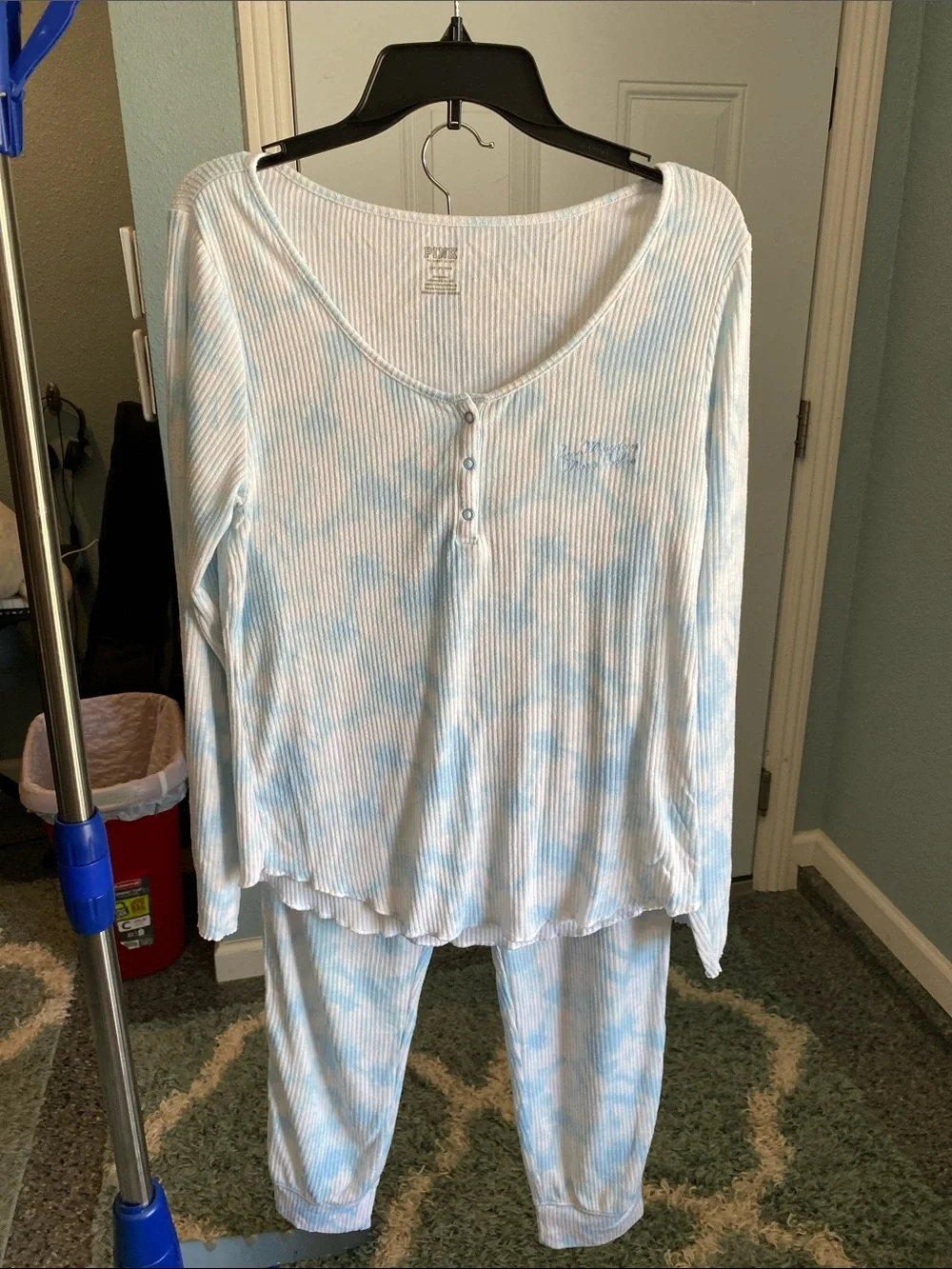 PINK Victoria's Secret Light Blue Tie-Dye Ribbed Pajama Set